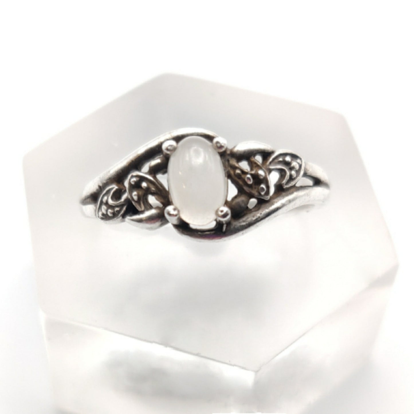 Antique Sterling Silver & Moonstone Ring