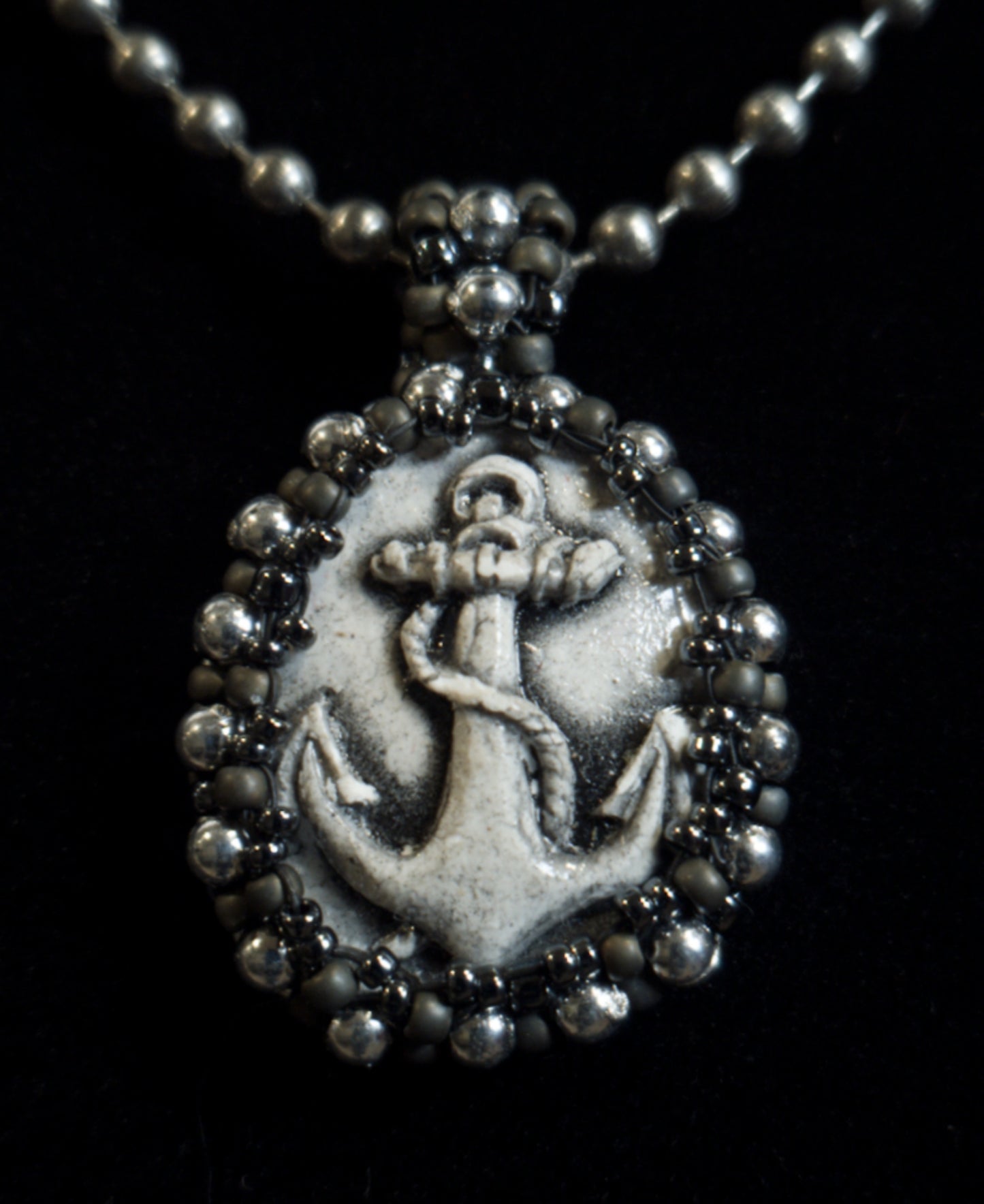 Black & Gray Anchor Cameo Beaded Necklace