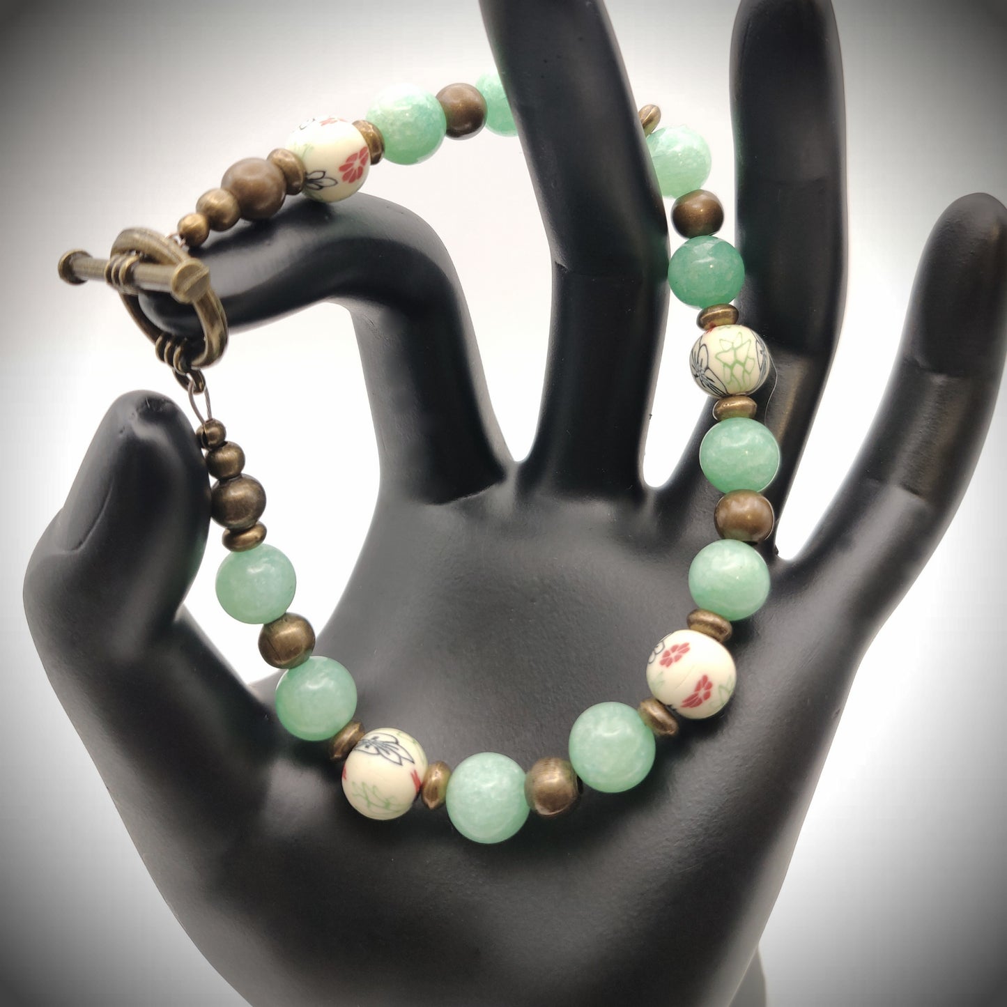 Mint Quartz & Floral Beaded Bracelet