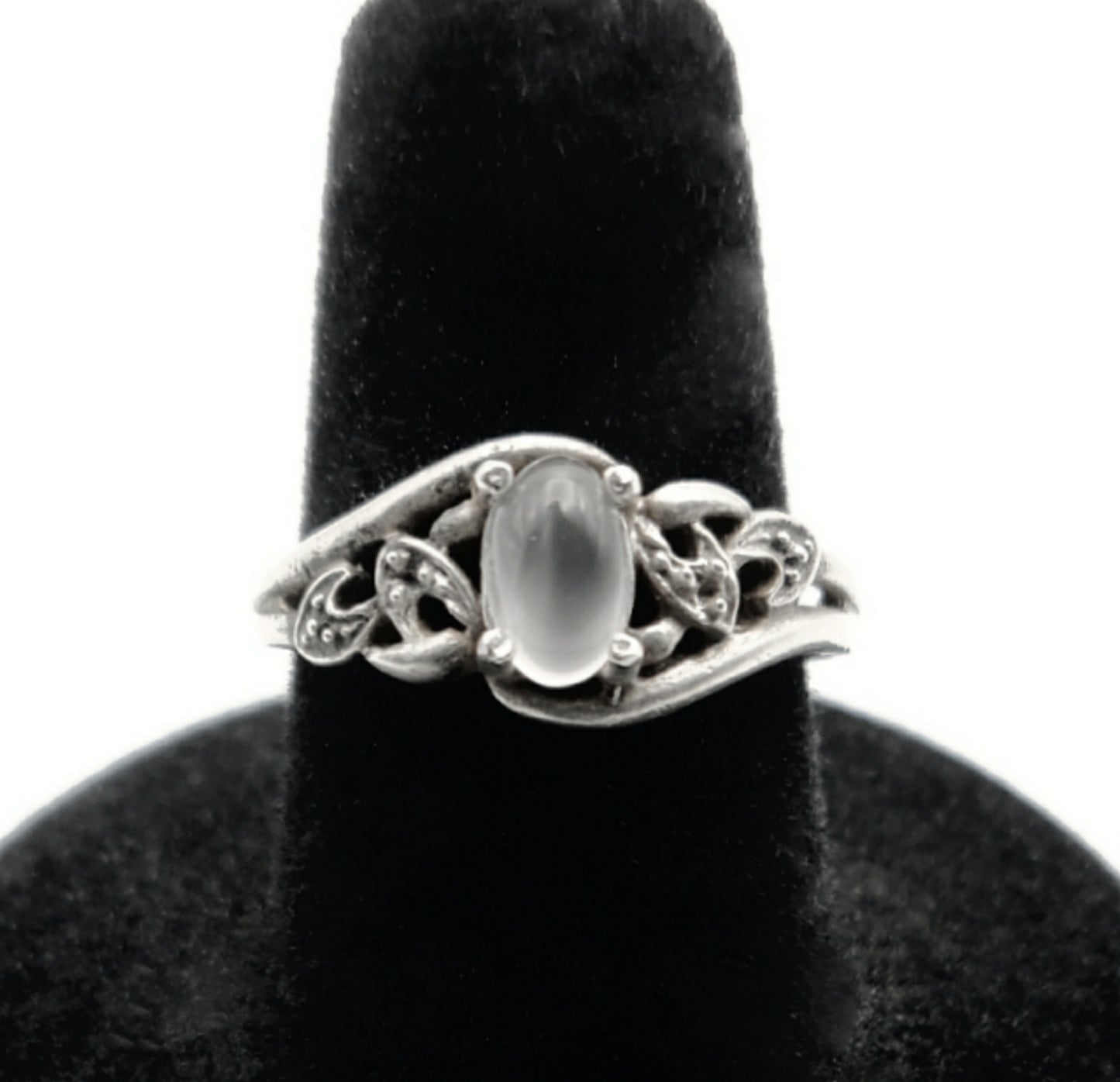 Antique Sterling Silver & Moonstone Ring