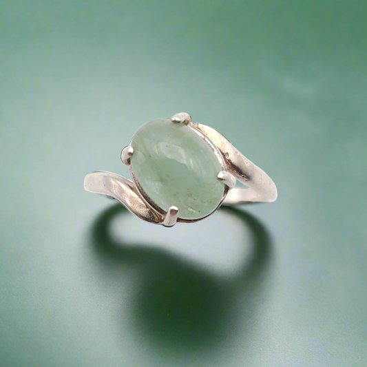 Light Green Jade Sterling Silver Ring