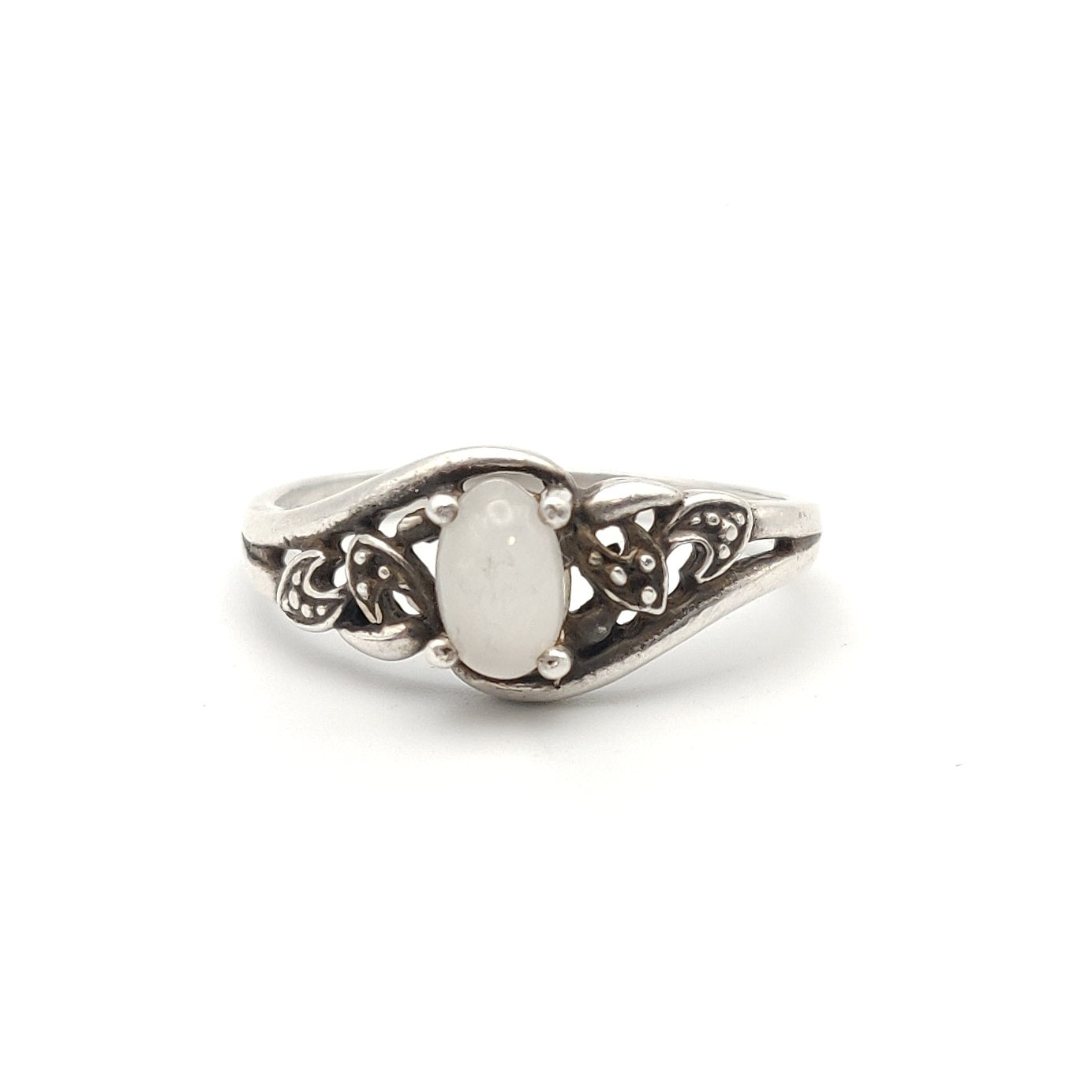 Antique Sterling Silver & Moonstone Ring