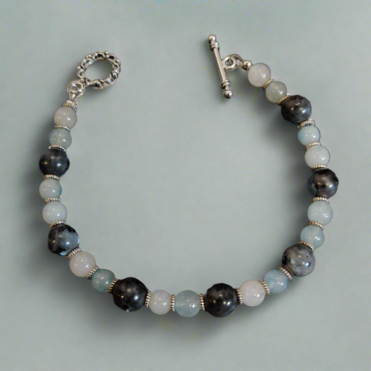 Agate & Labradorite Beaded Bracelet