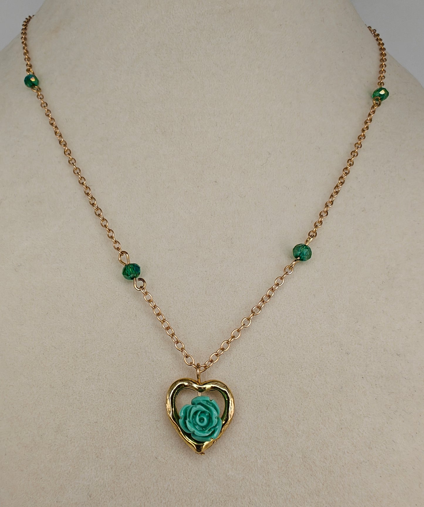 Rose Flower & Heart Gold Pendant Necklace (Multiple Colors)