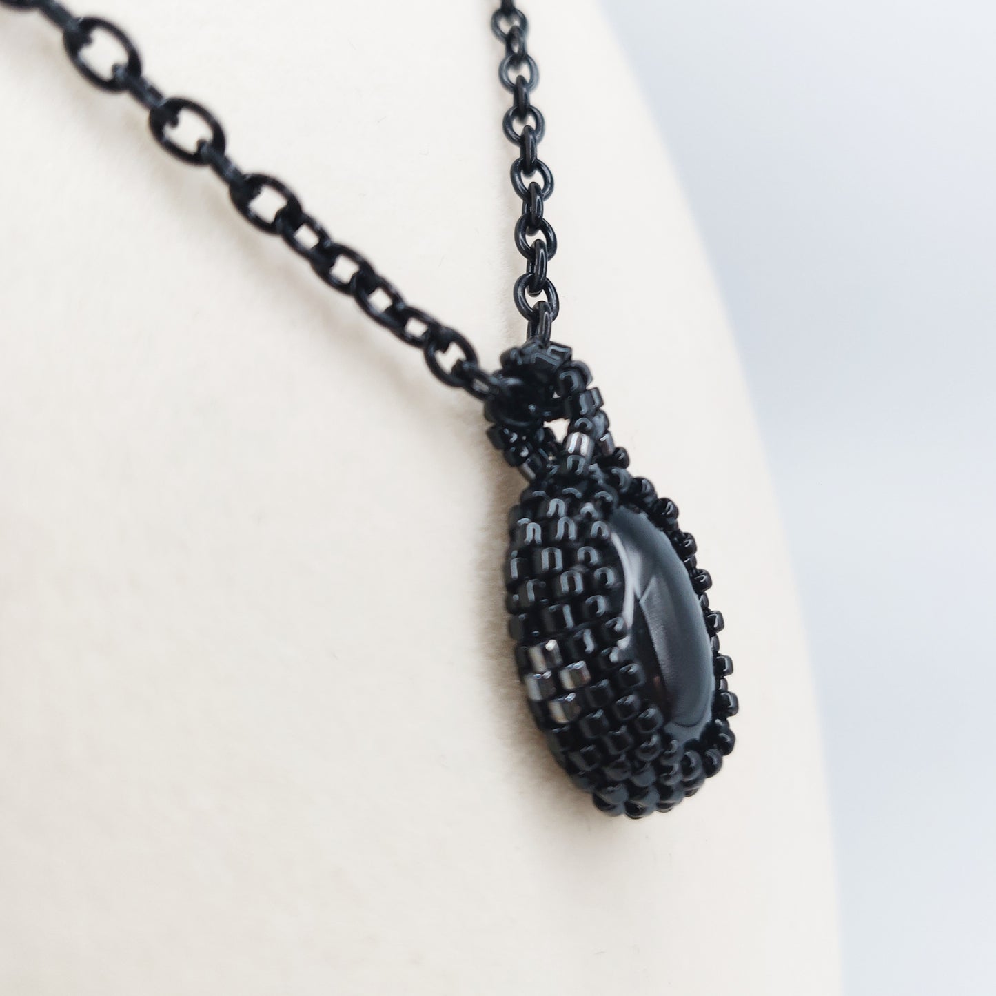 Handmade Black & Gunmetal Beaded Black Onyx Pendant Necklace